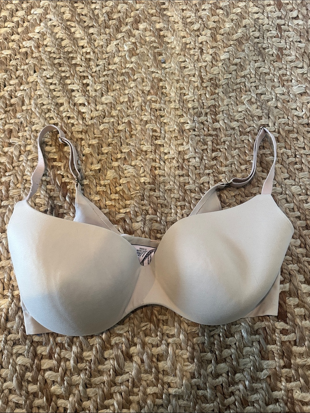 Victoria’s Secret bra size 34D